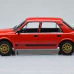 Skoda 130 LR Red IXO 1:18 - image 3 of 6