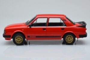 Skoda 130 LR Red IXO 1:18 18CMC159 Diecast — photo 3 of 6