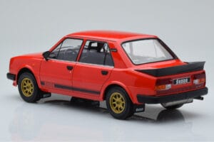 Skoda 130 LR Red IXO 1:18 18CMC159 Diecast — photo 5 of 6