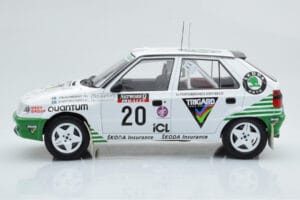 Skoda Felicia #20 S. Blomqvist / B. Cederberg Rally RAC Lombard 1995 IXO 1:18 18RMC147 Diecast — photo 3 of 6