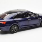 Skoda Octavia Pro Blue FAW 1:18 ZMR000006BLA - image 3 of 8