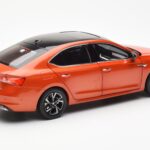 Skoda Octavia Pro Orange FAW 1:18 ZMR000006ORA - image 3 of 8
