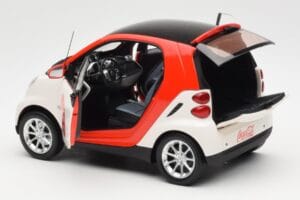 Smart Fortwo 451 Coca-Cola Minichamps 1:18 150036301 Diecast — photo 5 of 8