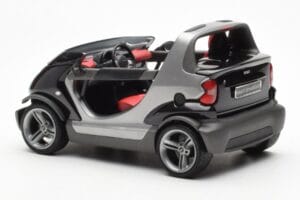 Smart Fortwo Crossblade Cabriolet Silver Black Kyosho 1:18 13440 Diecast — photo 5 of 6