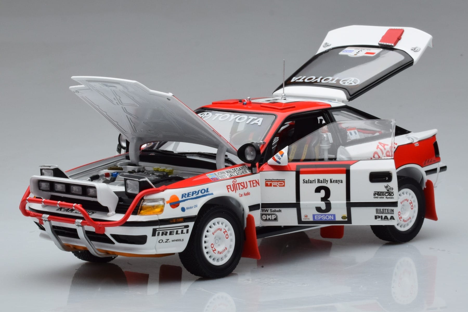 Toyota Celica GT-Four ST165 #3 B. Waldegard / F. Gallagher Winner Safari Rally 1990 Kyosho 1:18 08961A Diecast — photo 2 of 12