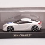Toyota FT-HS White Minichamps 1:43 - image 4 of 4