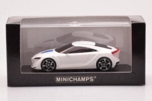 Toyota FT-HS White Minichamps 1:43 400166720 Diecast — photo 4 of 4