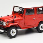 Toyota Land Cruiser FJ40 Van Red Kyosho 1:18 08971R