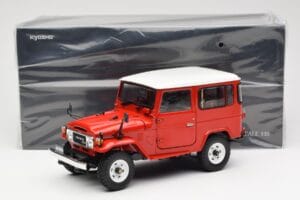 Toyota Land Cruiser FJ40 Van Red Kyosho 1:18 08971R Diecast — photo 8 of 8