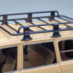 Toyota Land Cruiser 60 Beige With Optional Parts Kyosho 1:18 - image 8 of 12
