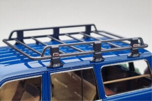 Toyota Land Cruiser 60 Blue With Optional Parts Kyosho 1:18 08956XBL Diecast — photo 7 of 11