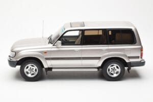Toyota Land Cruiser HDJ80 Beige Metallic Otto 1:18 OT438 Resin — photo 3 of 6