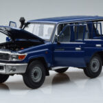 Toyota Land Cruiser J76 Blue Almost Real 1:18 - image 2 of 7