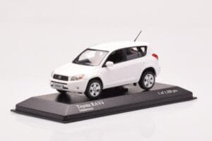 Toyota RAV4 XA30 White Minichamps 1:43 400166571 Diecast — photo 2 of 4