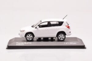 Toyota RAV4 XA30 White Minichamps 1:43 400166571