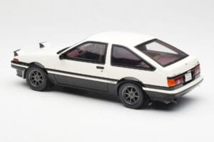 Toyota Sprinter Trueno AE86 White Otto 1:18 OT444B Resin — photo 5 of 6