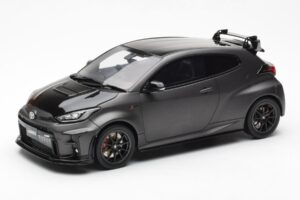 Toyota GR Yaris Circuit Package Black Otto 1:18 OT1046