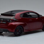 Toyota GR Yaris Red Otto 1:18 - image 2 of 6