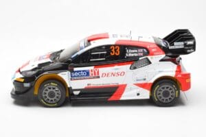Toyota GR Yaris Rally1 #33 E. Evans / S. Martin Rally Finland 2023 IXO 1:18 18RMC174A Diecast — photo 3 of 6