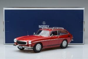 Volvo 1800 ES Red Norev 1:18 188723 Diecast — photo 7 of 7