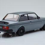 Volvo 240 Turbo Grey IXO 1:18 - image 2 of 6