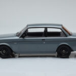Volvo 240 Turbo Grey IXO 1:18 - image 3 of 6