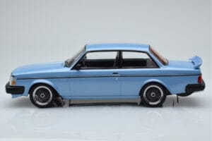 Volvo 240 Turbo Light Blue IXO 1:18 18MCC090 Diecast — photo 3 of 6