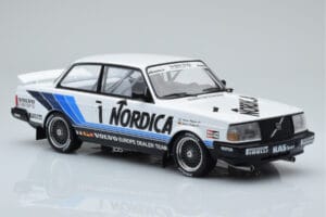 Volvo 240 Turbo Nordica #1 J. Cecotto / A. Olafsson ETCC Brno 1986 IXO 1:18 18RMC087 Diecast — photo 4 of 6
