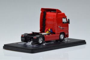 Volvo FH12 Red IXO 1:43 TR123 Diecast — photo 2 of 6