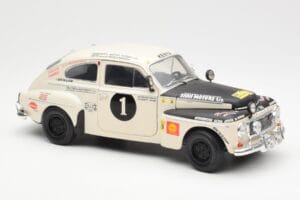 Volvo PV 544 Rally Revell 1:18 8922 Diecast — photo 6 of 8