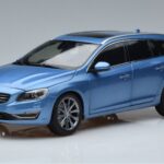 Volvo V60 D3 Power Blue FAW 1:18 9430839 Diecast