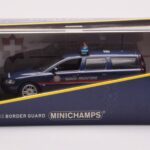 Volvo V70 Garde Frontiere Suisse Minichamps 1:43 - image 4 of 4