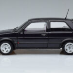 Volkswagen Golf GTI Mk2 Fire and Ice Purple Norev 1:18 - image 4 of 7