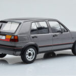 Volkswagen Golf GTI Mk2 Grey MCG 1:18 - image 2 of 6