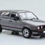 Volkswagen Golf GTI Mk2 Grey MCG 1:18 - image 4 of 6