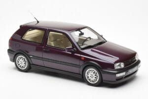 Volkswagen Golf Mk3 VR6 Syncro Dark Violet Pearl Otto 1:18 OT1052 Resin — photo 4 of 6
