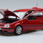 Volkswagen Golf Mk4 Red Norev 1:18 - image 2 of 7