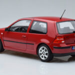 Volkswagen Golf Mk4 Red Norev 1:18 - image 6 of 7