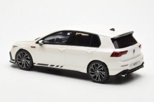 Volkswagen Golf GTI Mk8 Clubsport White Otto 1:18 OT986 Resin — photo 5 of 6