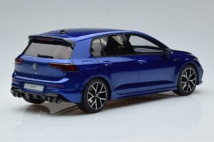 Volkswagen Golf Mk8 R Blue Otto 1:18 OT413 Resin — photo 2 of 6