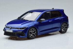 Volkswagen Golf Mk8 R Blue Otto 1:18