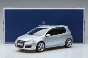 Volkswagen Golf GTI Mk5 Pirelli Edition Silver Norev 1:18 188425 Diecast — photo 7 of 7
