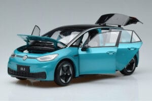 Volkswagen ID.3 Green FAW 1:18 ZVN000001GRU Diecast — photo 2 of 7