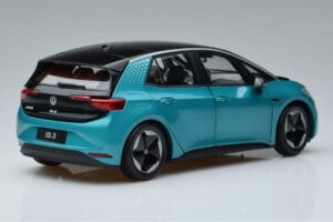 Volkswagen ID.3 Green FAW 1:18 ZVN000001GRU Diecast — photo 3 of 7