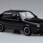 Volkswagen Jetta Mk2 Black Otto 1:18 - image 4 of 6