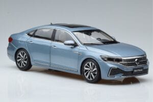 Volkswagen Passat B8 Blue FAW 1:18 ZVF000003A Diecast — photo 5 of 7