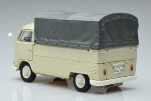 Volkswagen T1b Pickup Schuco 1:18 450037000 Diecast — photo 6 of 7