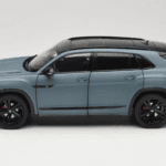 Volkswagen Teramont X Grey FAW 1:18 ZVB000003B Diecast - image 4 of 8