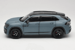 Volkswagen Teramont X Grey FAW 1:18 ZVB000003B Diecast — photo 4 of 8