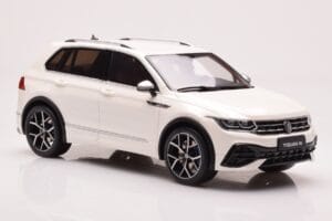 Volkswagen Tiguan R White Otto 1:18 OT1001 Resin — photo 4 of 6